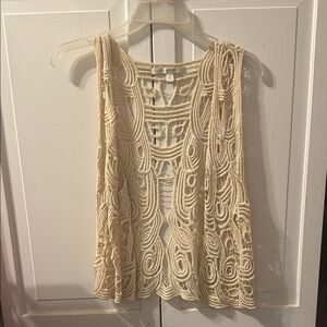 LC Lauren Conrad knitted vest